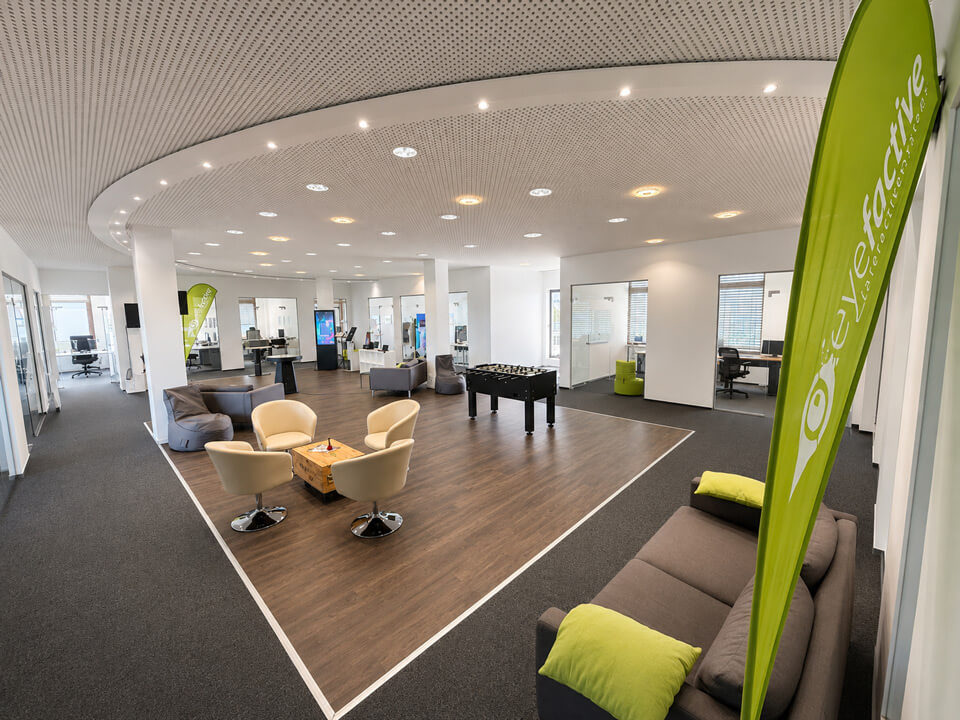 Showroom Interactive Digital Signage in Hamburg