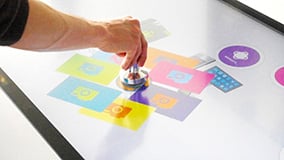 Interactive-Signage-Touchscreen-Software-Platform-by-eyefactive-02.jpg