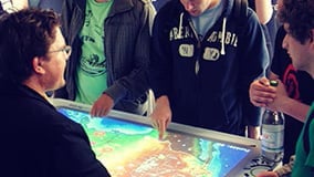 interactive-touch-screen-tables.jpg