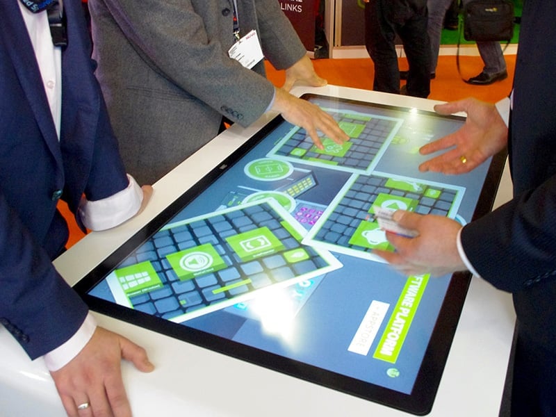 Advantages Multitouch Screen Tables