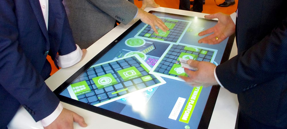 Multi Touch Screen Tisch ALPHA 01
