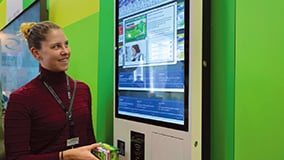 032-interactive-multitouch-kiosk-self-service.jpg