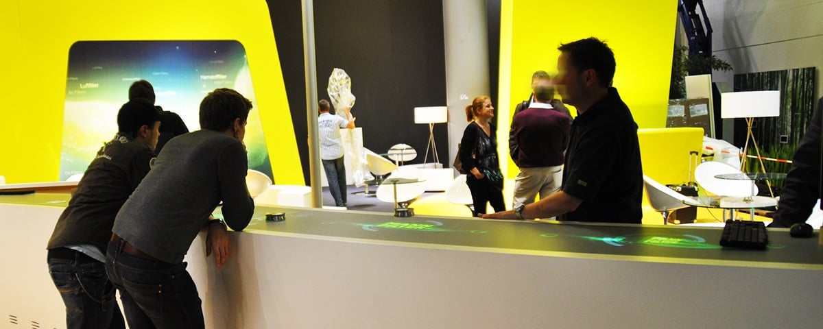 Multi Touch Screen Tables & Walls