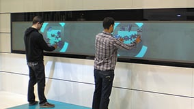 interactive-multi-touch-screen-wall-ticona-14.jpg