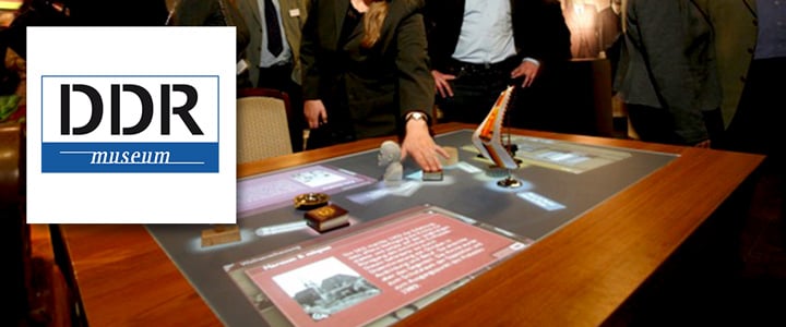 Interactive MultiTouch & MultiUser Software with Object Recognition