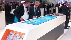 multitouch-tisch-ifm-hannover-messe-eyefactive-02.jpg