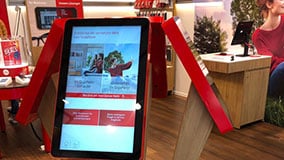 interactive-touchscreen-retail-pos-vodafone-touch-terminals-01.jpg